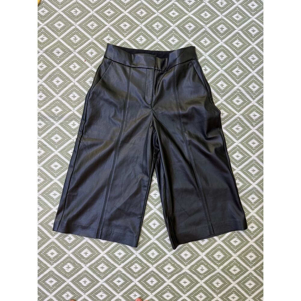 NWT Express Editor Faux Leather Wide Leg Cropped Pants